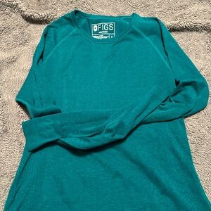 FIGS Women's Emerald Salta Under Scrub Top